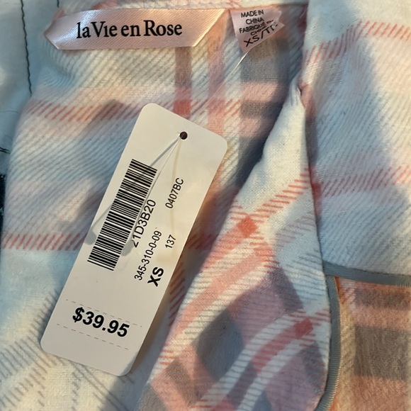 Brand new PJ Set - Picture 2 of 3